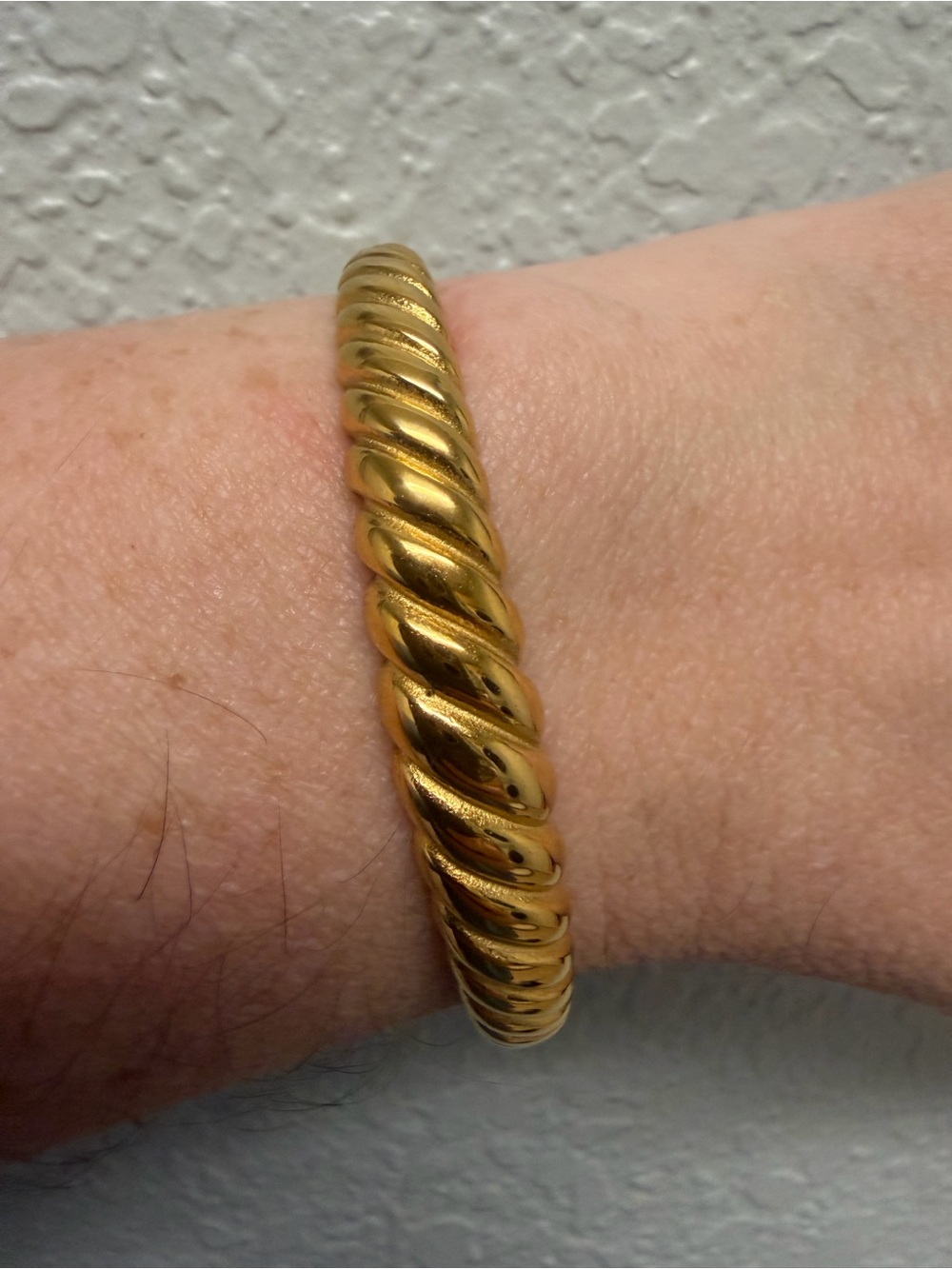 Twisted Rope Gold  Hinged Bangle Bracelet